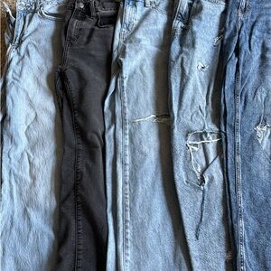 Hollister Kids Jeans 5 pairs in Light Blue and Black